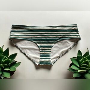 ⭐️ H&M green/cream color striped swim bottoms. 
US size 8. Stretchy.